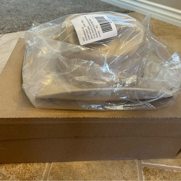 Anthropologie 8 Other Reasons Rancher Hat, NWT, Cream Color